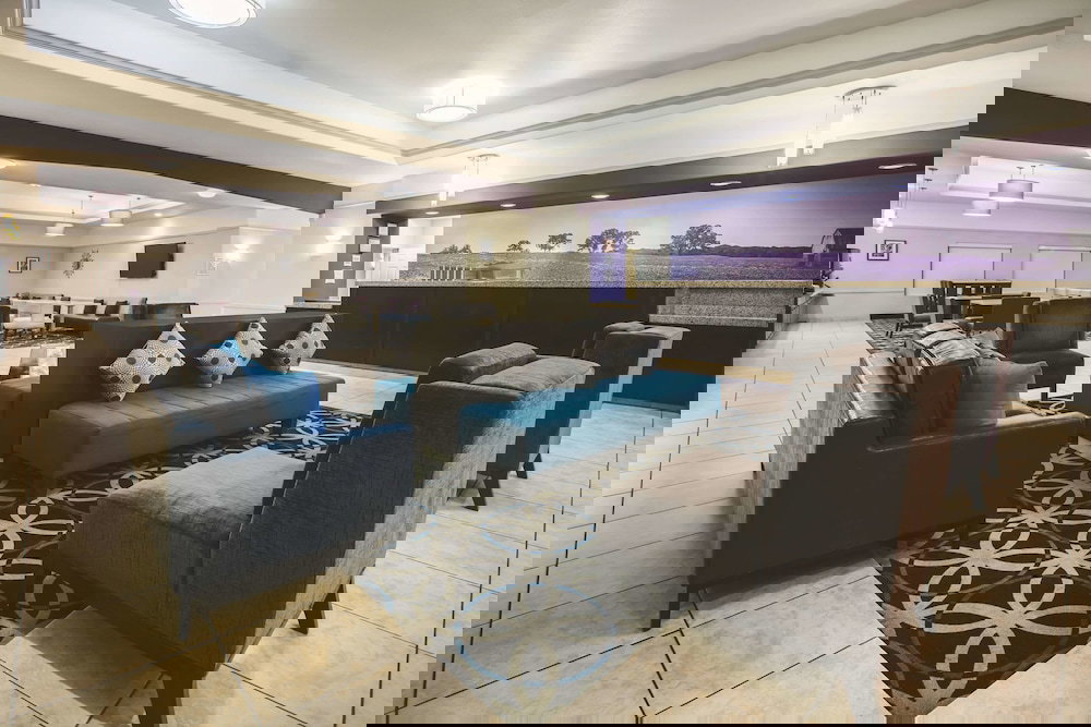 La Quinta Inn & Suites By Wyndham Brownwood - thumb 6