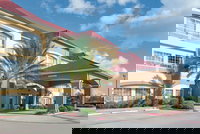 La Quinta Inn  Suites by Wyndham Bay City