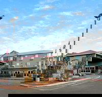 La Quinta Inn & Suites by Wyndham Moab - Tourism Bookings