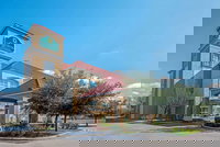 La Quinta Inn  Suites by Wyndham Stephenville