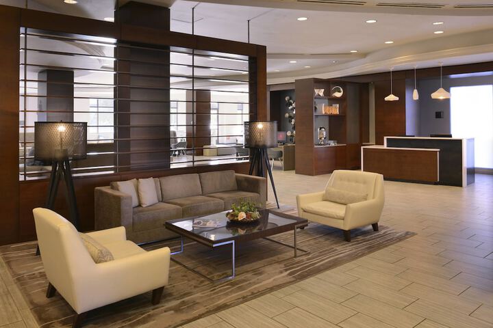 Newport News Marriott At City Center - thumb 7