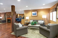 Microtel Inn  Suites by Wyndham Raton