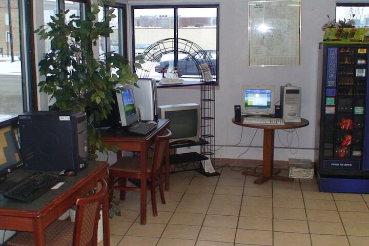 Budget Inn Express Bismarck - thumb 6