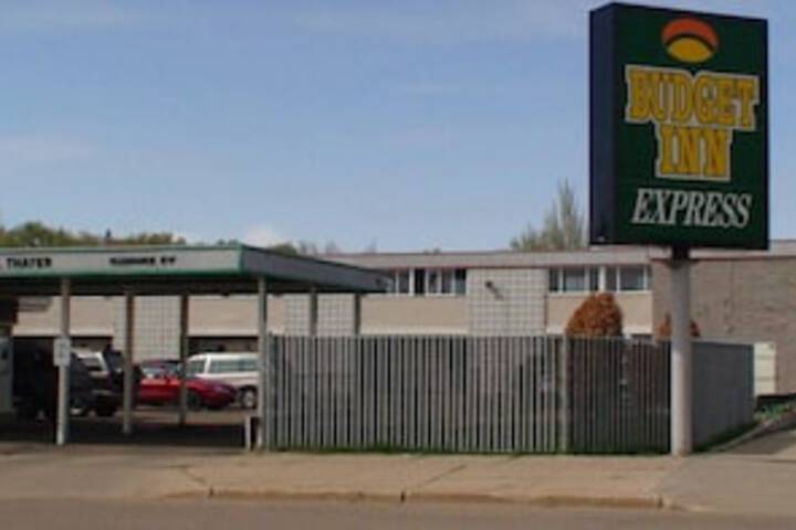 Budget Inn Express Bismarck - thumb 0