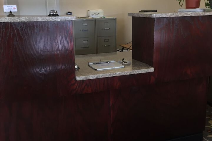 Budget Inn Farmington - thumb 4