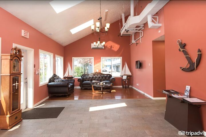 Grand Beach Inn - thumb 3