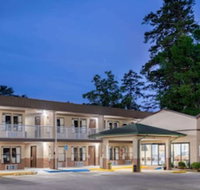 Super 8 by Wyndham Gadsden AL - Tourism Bookings