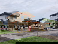 Great Lakes Inn and Suites