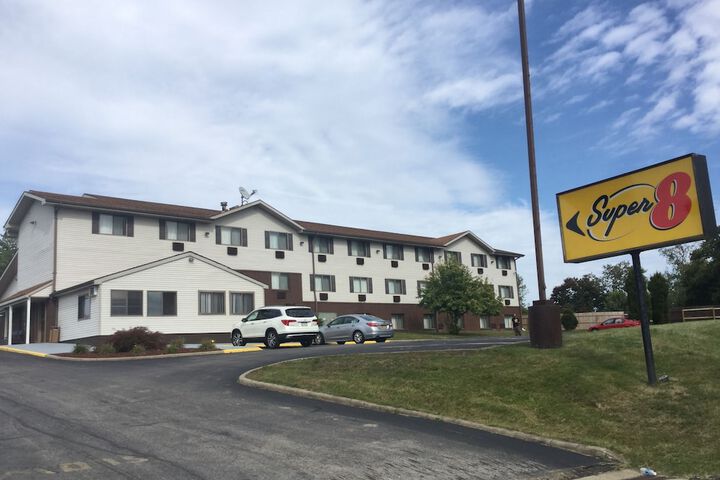 Super 8 By Wyndham New Castle - thumb 1