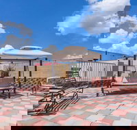 Super 8 by Wyndham Prattville Montgomery - Tourism Bookings