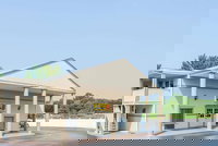 Super 8 by Wyndham Old Saybrook