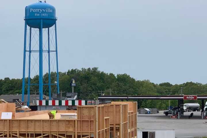 Super 8 By Wyndham Perryville - thumb 2