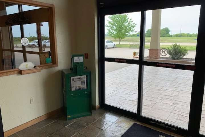 Super 8 By Wyndham Perryville - thumb 1