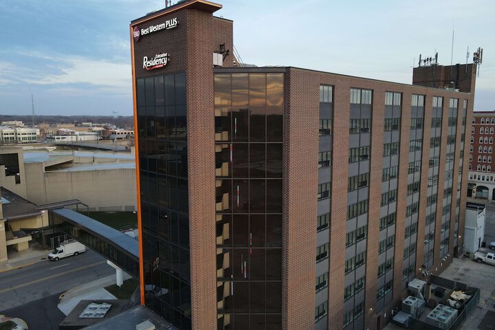Best Western Plus Executive Residency Waterloo & Cedar Falls - thumb 3