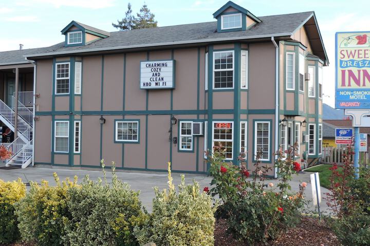Sweet Breeze Inn - thumb 1