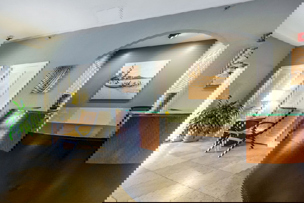 Regency On Beachwalk Waikiki By Outrigger - thumb 3