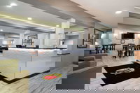 Super 8 by Wyndham Rochester Mayo Clinic Area