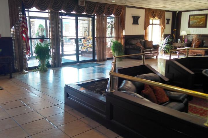 FairBridge Inn & Suites Poconos - thumb 3