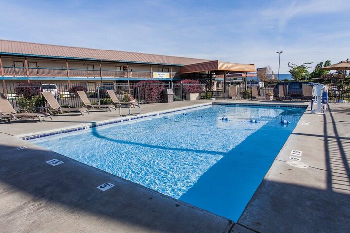 Quality Inn & Suites Goldendale - thumb 3