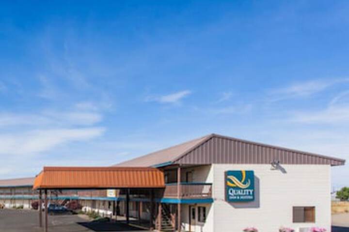 Quality Inn & Suites Goldendale - thumb 0