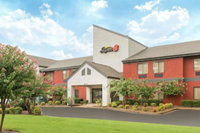 Super 8 by Wyndham Southaven