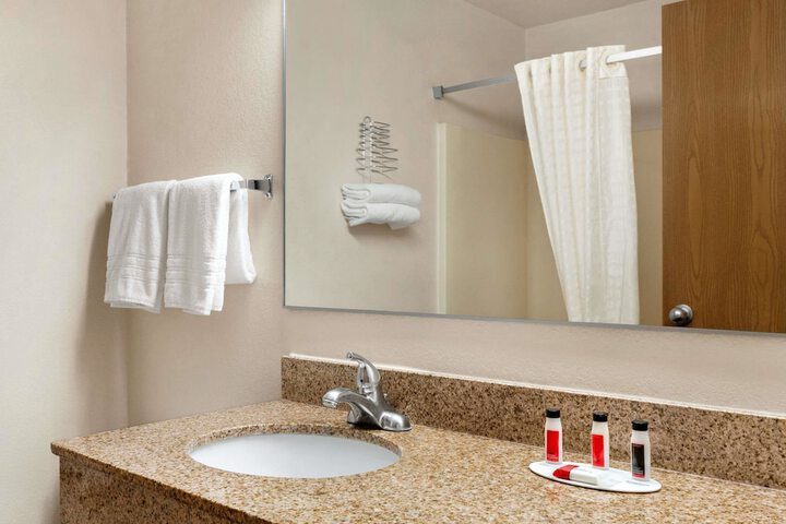 Super 8 By Wyndham Waco University Area - thumb 7