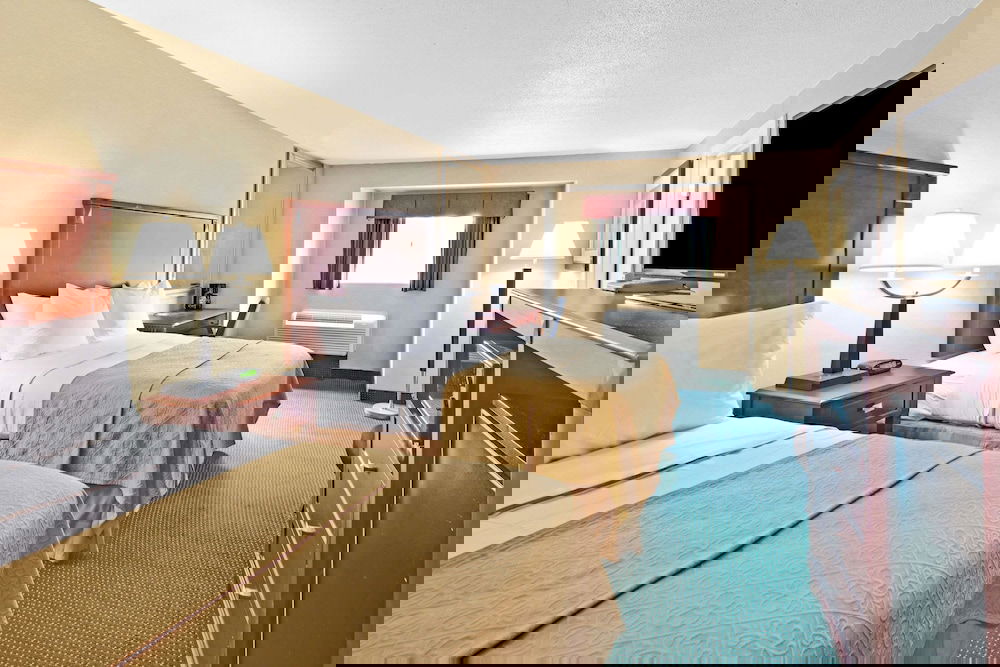 Ramada By Wyndham Kittery - thumb 4