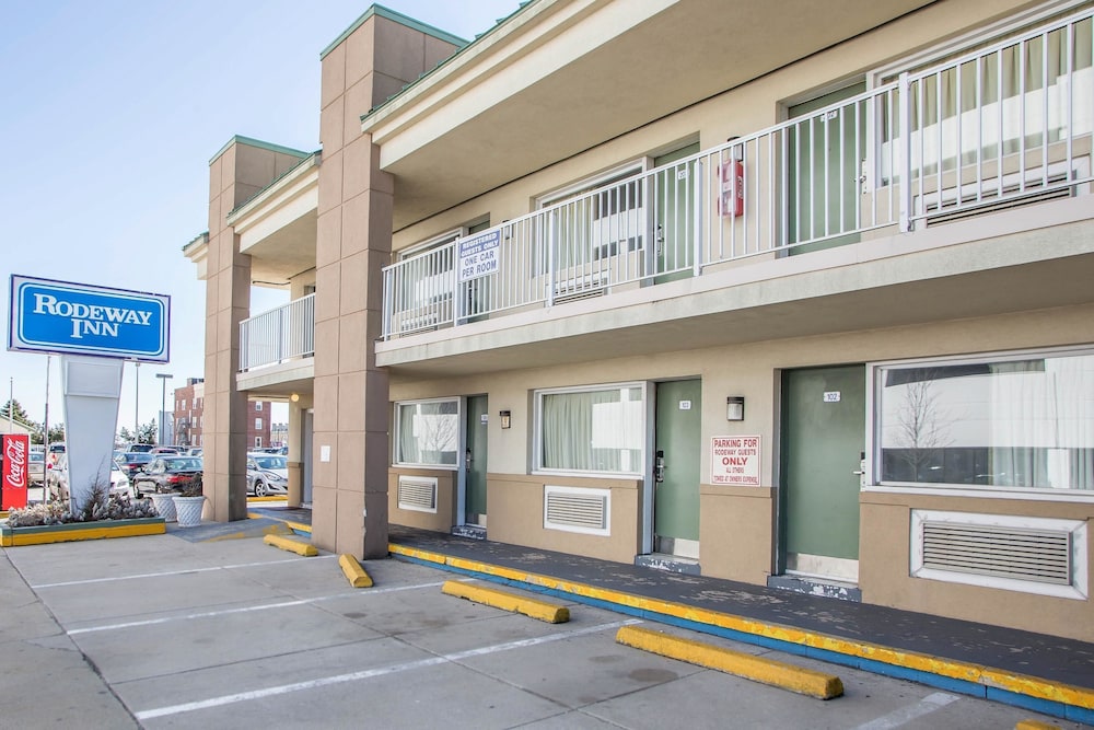Rodeway Inn Boardwalk - thumb 0