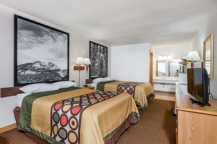 Super 8 By Wyndham Bridgeport/Clarksburg Area - thumb 4