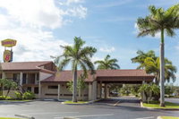 Super 8 by Wyndham Riviera Beach West Palm Beach