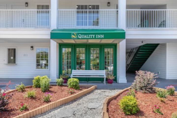 Quality Inn Cheraw - thumb 0