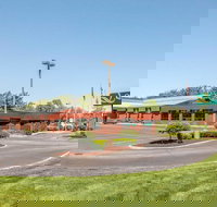 Quality Inn University Area - Tourism Bookings