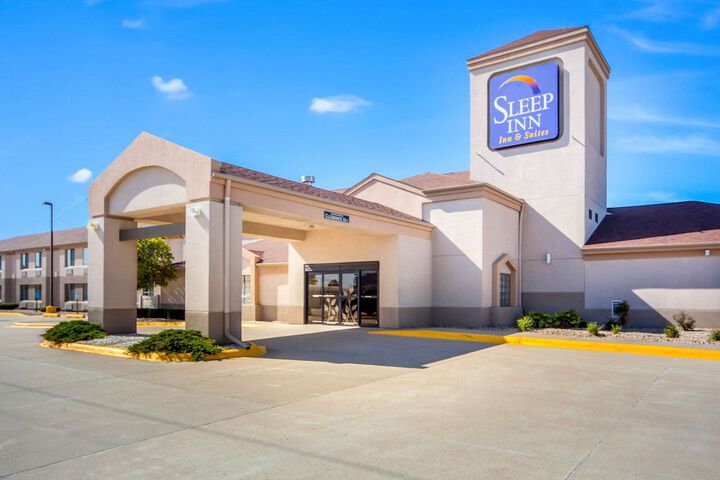 Sleep Inn And Suites - thumb 1