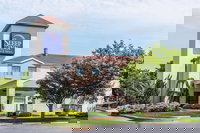 Sleep Inn  Suites of Lancaster County