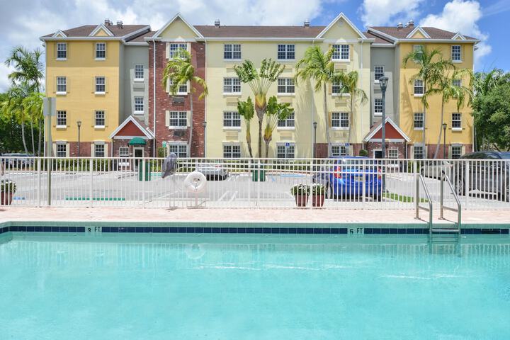 Towneplace Suites By Marriott Miami Airport W - thumb 4