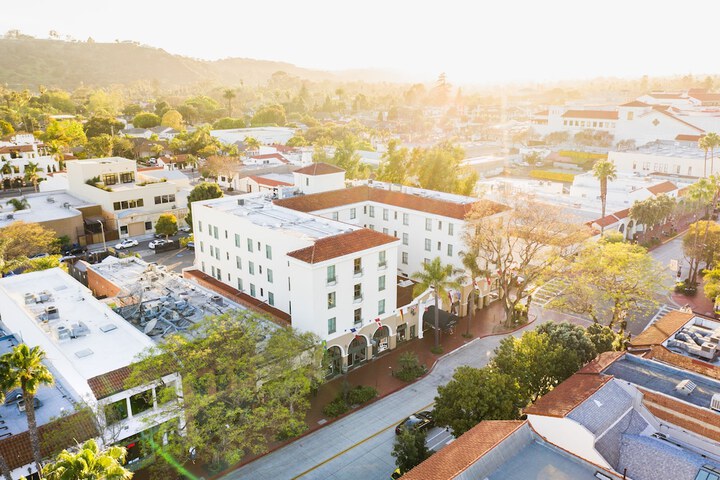 Hotel Santa Barbara - thumb 2