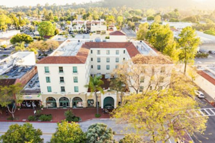 Hotel Santa Barbara - thumb 0