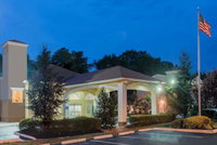 Days Inn  Suites by Wyndham Cherry Hill - Philadelphia