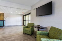 Quality Inn Palm Beach International Airport