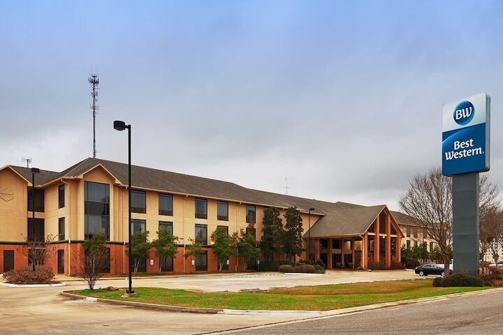 Best Western Inn At Coushatta - thumb 2