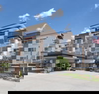 Fairfield Inn  Suites by Marriott Omaha Downtown - Tourism Bookings