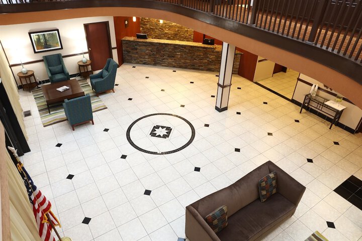 Best Western Hospitality Hotel & Suites - thumb 4