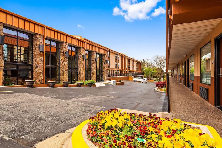 Best Western Center Pointe Inn - thumb 4