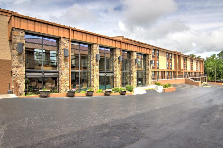 Best Western Center Pointe Inn - thumb 6