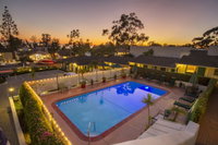 Coast Village Inn - Santa Barbara