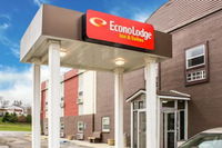 Econo Lodge Inn  Suites