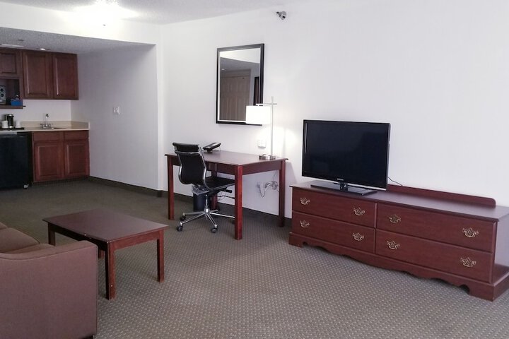 Wingate By Wyndham Indianapolis Airport-Rockville Rd. - thumb 3