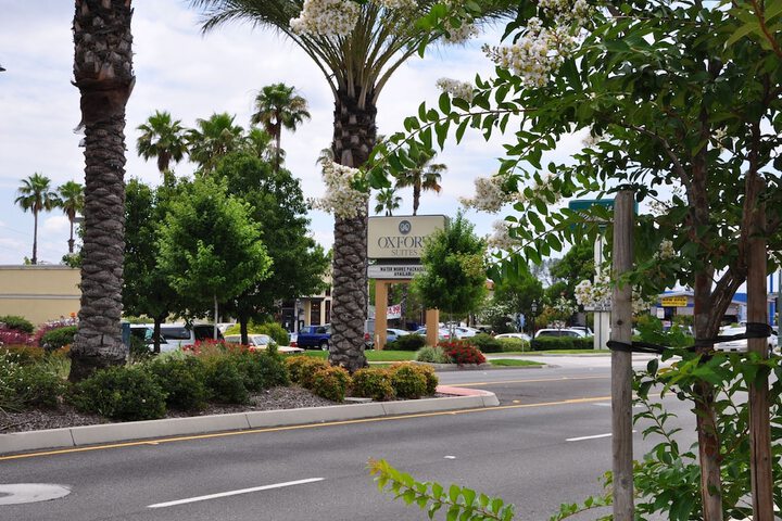 Oxford Suites Redding - thumb 1