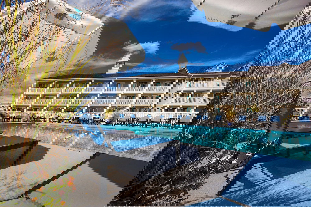 The Sandpiper Beach Club - thumb 3