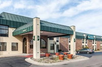 Quality Inn  Suites Shelbyville I-74